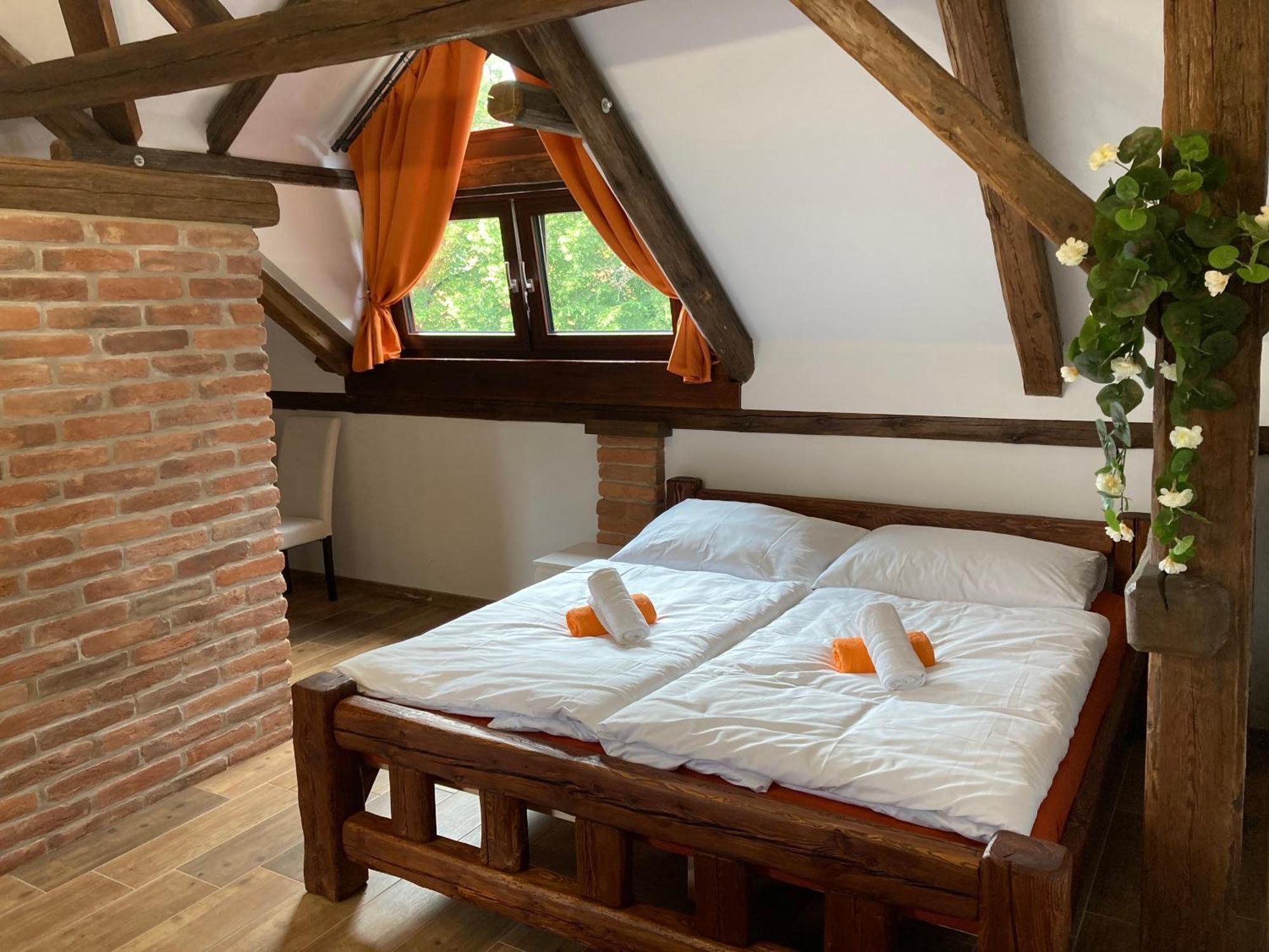 Apartmanovy Dum 13 Podkrovi 1 Seč Екстериор снимка